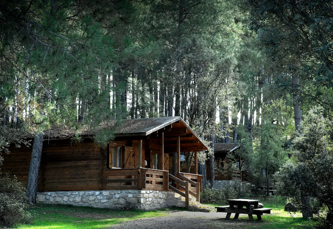 Cabañas en Cuenca — Cabañas Llano de los Conejos en Cañamares, Serranía de Cuenca