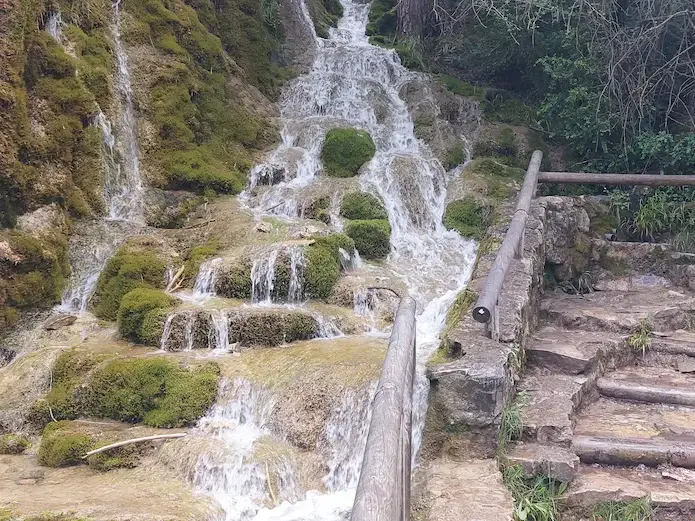 Cascadas del Nacimiento del Rio Cuervo